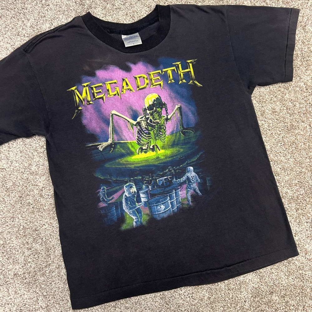 Vintage 80s Megadeath Contaminated Tshirt Brockum Size Large Rock Metal USA Made